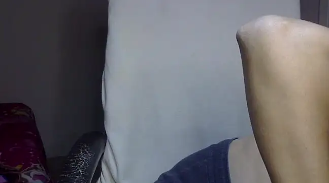 Snapshot of yoursakshi chatting on March 22, 11:42 pm yoursakshi online show from March 22, 11:42 pm