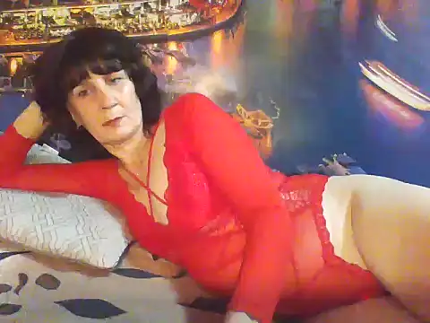Snapshot of Laura_Kiss chatting on October 6, 4:08 pm Laura Kiss online show from October 6, 4:08 pm