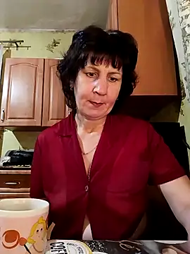 Snapshot of Laura_Kiss chatting on March 1, 4:11 pm Laura Kiss online show from March 1, 4:11 pm