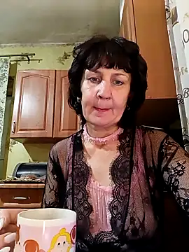 Snapshot of Laura_Kiss chatting on December 16, 3:05 pm Laura Kiss online show from December 16, 3:05 pm