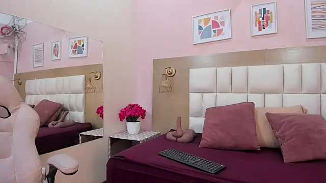 Snapshot of Alahia_Am chatting on September 26, 11:39 am Alahia Am online show from September 26, 11:39 am