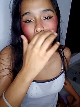 Snapshot of Morenalatina-hotsex chatting on February 25, 3:07 am Morenalatina-hotsex online show from February 25, 3:07 am