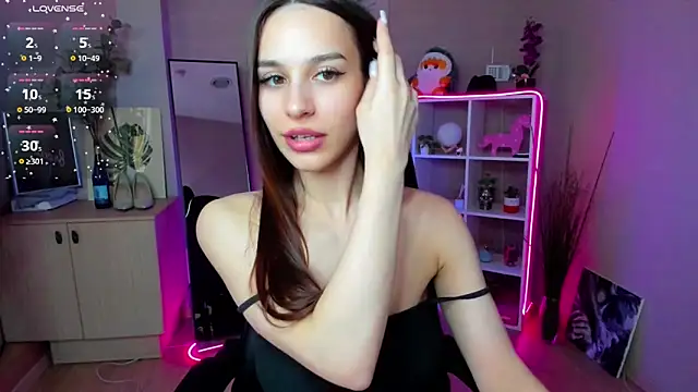 KristineBeauty online show from February 9, 8:45 am