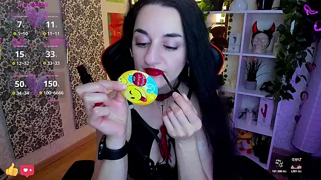 Snapshot of JessicaAlfo chatting on June 15, 2:34 am JessicaAlfo online show from June 15, 2:34 am