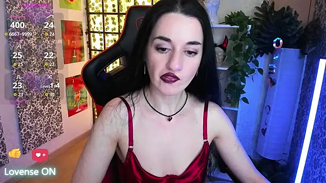 JessicaAlfo online show from April 2, 2:30 am