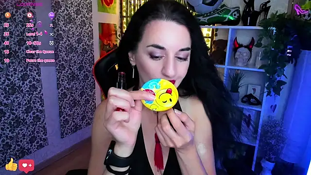 Snapshot of JessicaAlfo chatting on July 20, 2:41 am JessicaAlfo online show from July 20, 2:41 am