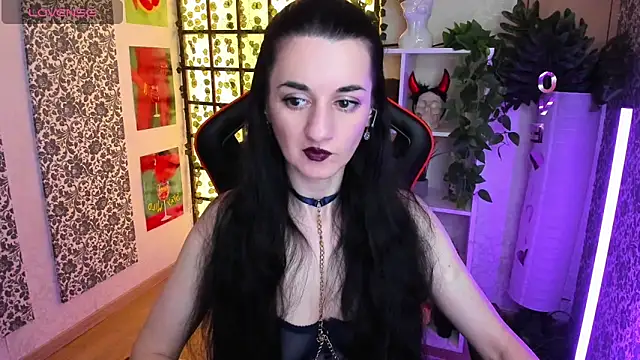 JessicaAlfo online show from April 3, 2:29 am