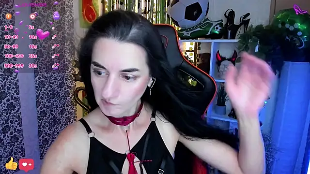 Snapshot of JessicaAlfo chatting on July 11, 2:34 am JessicaAlfo online show from July 11, 2:34 am