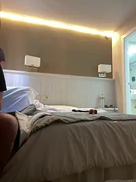 Snapshot of Lobna-alami chatting on April 9, 2:56 pm Lobna-alami online show from April 9, 2:56 pm