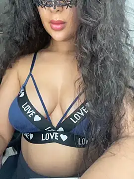 Snapshot of Lobna-alami chatting on October 28, 5:23 pm Lobna-alami online show from October 28, 5:23 pm