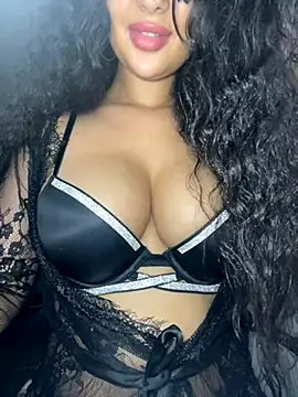 Snapshot of Lobna-alami chatting on November 4, 12:03 am Lobna-alami online show from November 4, 12:03 am