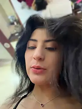 fiorella paris online show from April 8, 4:52 pm