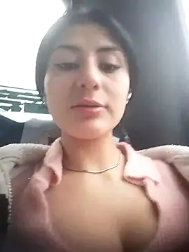 Snapshot of fiorella_paris chatting on March 22, 12:46 pm fiorella paris online show from March 22, 12:46 pm