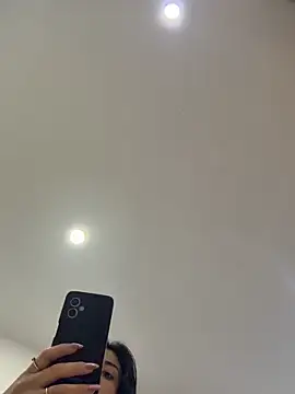 fiorella paris online show from March 1, 11:27 pm