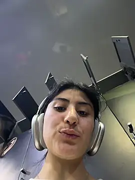 fiorella paris online show from March 17, 2:09 pm