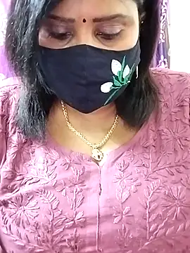 Snapshot of Queenflowerr chatting on September 26, 6:26 pm Queenflowerr online show from September 26, 6:26 pm