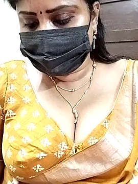 Snapshot of Queenflowerr chatting on March 11, 4:18 pm Queenflowerr online show from March 11, 4:18 pm