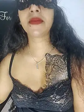 Snapshot of Sexy-Monikaa chatting on March 17, 10:51 pm Sexy-Monikaa online show from March 17, 10:51 pm