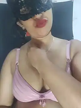 Snapshot of Sexy-Monikaa chatting on March 8, 11:18 pm Sexy-Monikaa online show from March 8, 11:18 pm