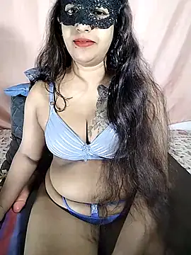 Snapshot of Sexy-Monikaa chatting on October 5, 2:02 am Sexy-Monikaa online show from October 5, 2:02 am