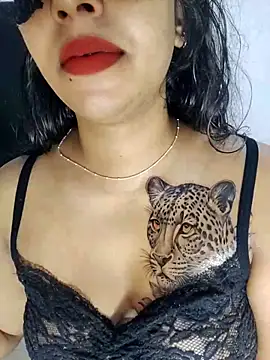 Snapshot of Sexy-Monikaa chatting on March 14, 12:07 pm Sexy-Monikaa online show from March 14, 12:07 pm