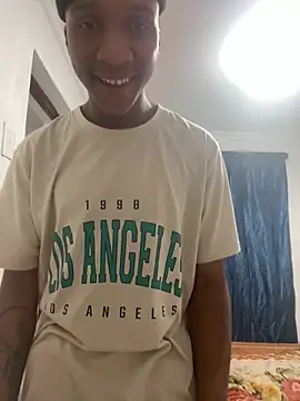 sydmanyoba online show from December 19, 5:15 pm