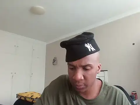 sydmanyoba online show from October 26, 3:45 pm