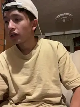 Snapshot of sebaxx8_ chatting on February 24, 4:49 am sebaxx8 online show from February 24, 4:49 am