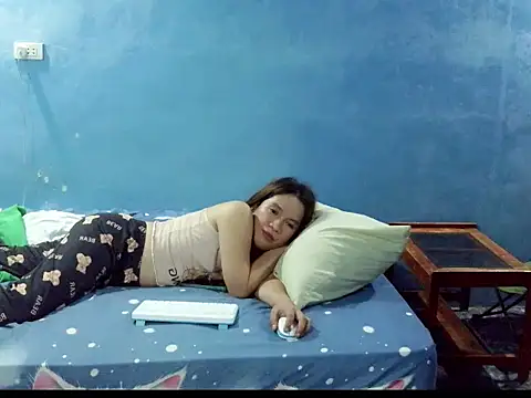 Snapshot of Asianpinaybeauty_yam007 chatting on June 7, 2:06 am Asianpinaybeauty yam007 online show from June 7, 2:06 am