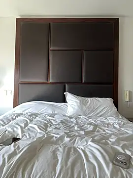 veronikawithDDDs online show from January 14, 8:45 pm