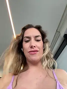 veronikawithDDDs online show from January 7, 9:42 pm