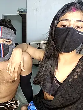 Snapshot of Love-N chatting on October 12, 4:41 pm Love-N online show from October 12, 4:41 pm