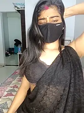 Snapshot of Love-N chatting on October 6, 7:14 pm Love-N online show from October 6, 7:14 pm