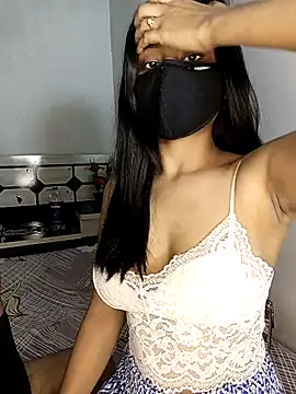 Love-N online show from November 21, 3:55 pm