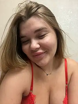 Snapshot of ella_zzz chatting on October 16, 9:23 pm ella zzz online show from October 16, 9:23 pm