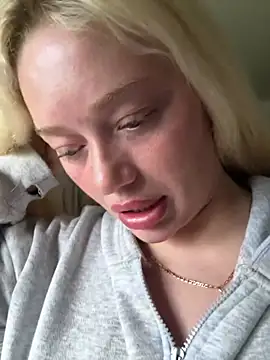 blissdimicco online show from March 22, 4:47 pm