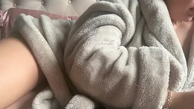 blissdimicco online show from March 24, 9:20 am