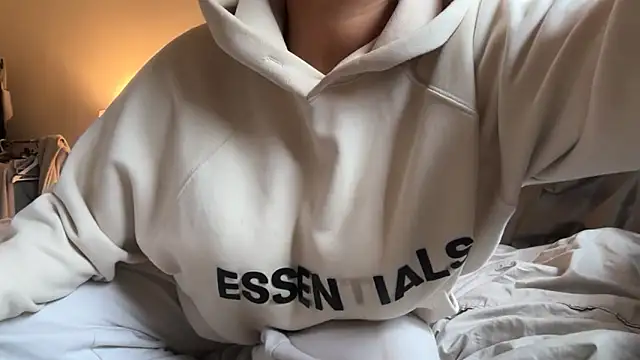 blissdimicco online show from February 13, 10:59 am