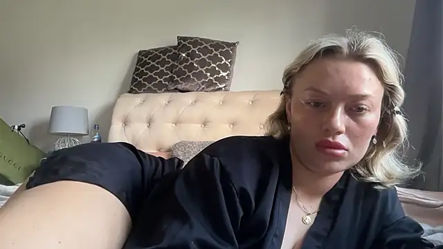 blissdimicco online show from March 28, 10:27 am