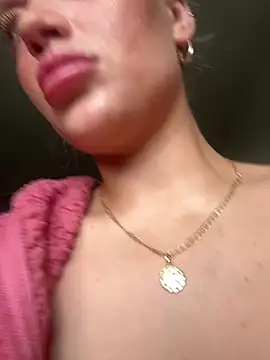 blissdimicco online show from February 9, 11:19 am