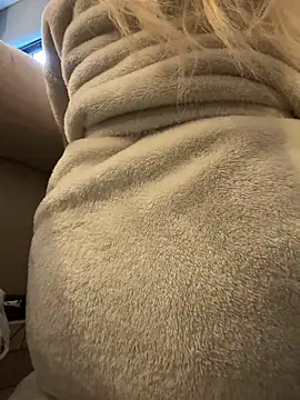 blissdimicco online show from November 7, 11:26 am