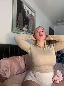 blissdimicco online show from March 18, 3:44 pm