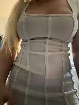 blissdimicco online show from November 3, 10:19 am