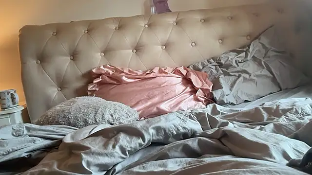 blissdimicco online show from February 23, 10:05 am