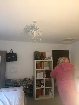 blissdimicco online show from November 14, 9:46 am