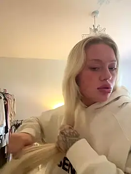 blissdimicco online show from October 2, 1:36 pm