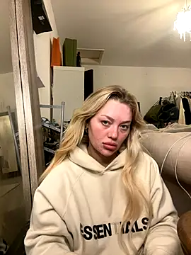 blissdimicco online show from December 1, 12:28 pm