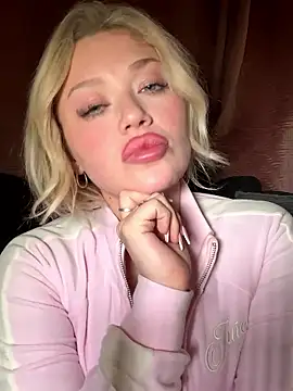 blissdimicco online show from January 11, 9:55 pm