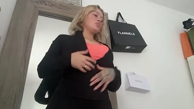 blissdimicco online show from March 11, 4:12 pm