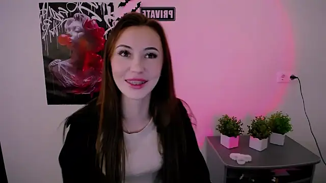 Snapshot of Nikonara_Love chatting on March 13, 2:33 pm Nikonara Love online show from March 13, 2:33 pm